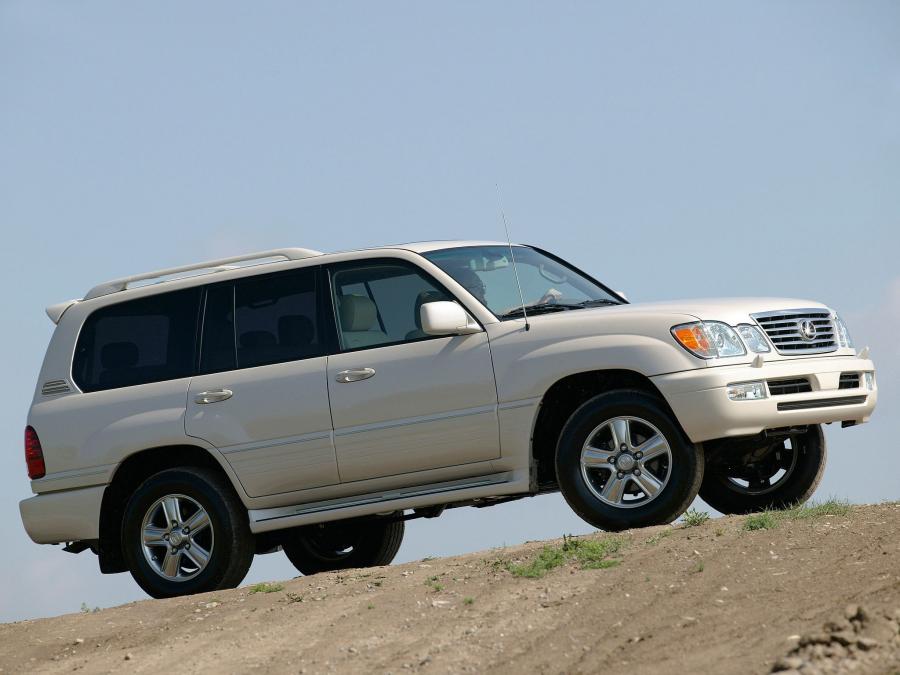  Lexus LX470 2005 года  (фото 25 из 27)